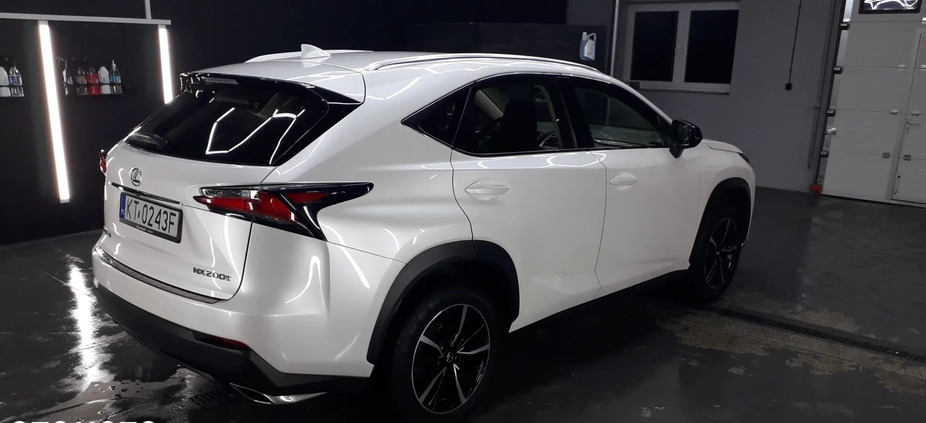 Lexus NX cena 116900 przebieg: 172000, rok produkcji 2016 z Tarnów małe 154